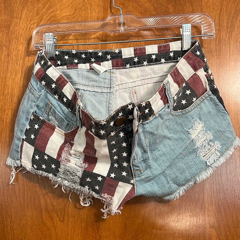 American flag jean shorts, size small